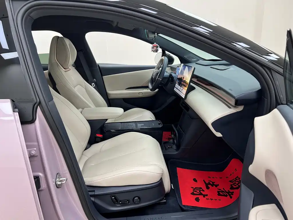 Lynk & Co Z20 — миниатюра 29