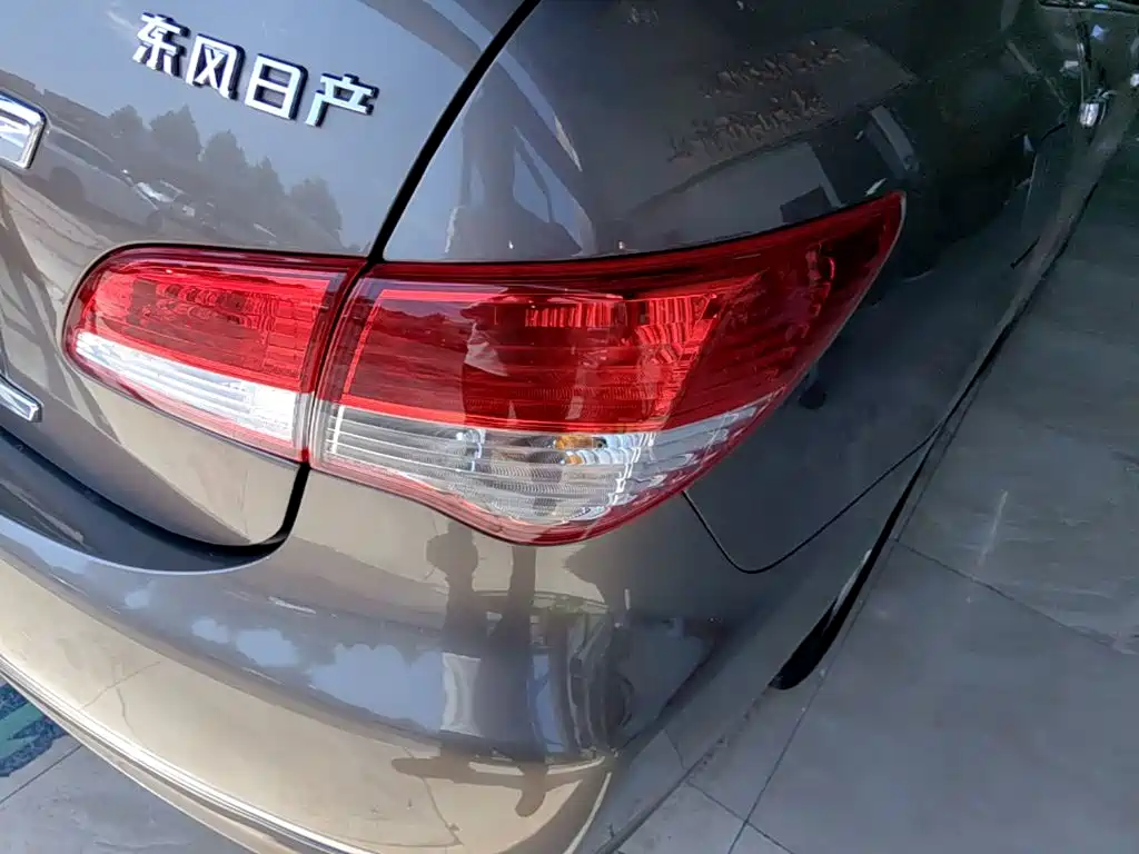 Nissan Sylphy — миниатюра 8