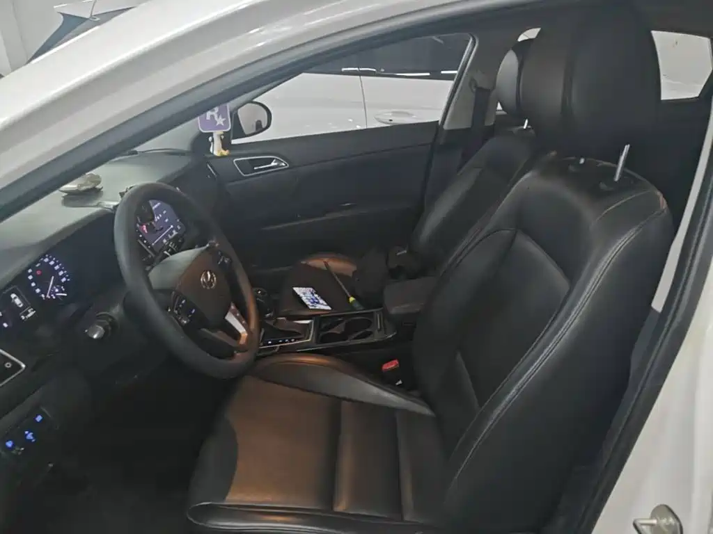 Hyundai Mistra — миниатюра 15