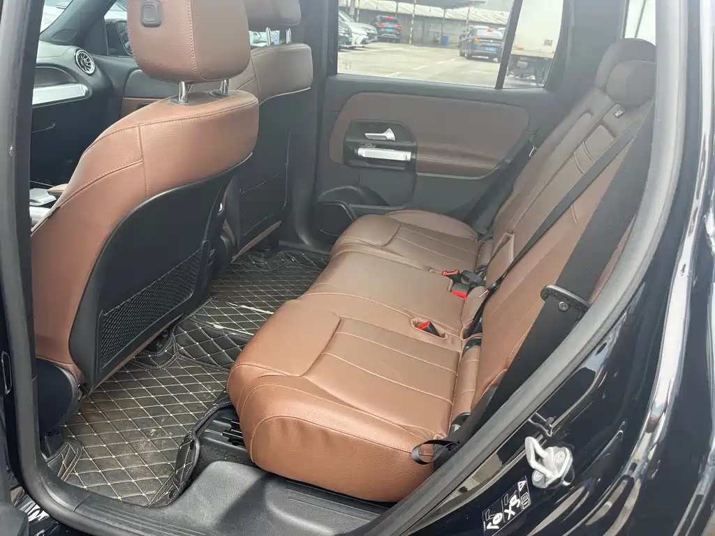 Mercedes-Benz GLB — миниатюра 5