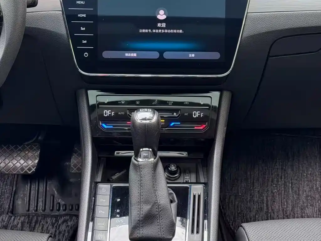 Skoda Superb — миниатюра 6
