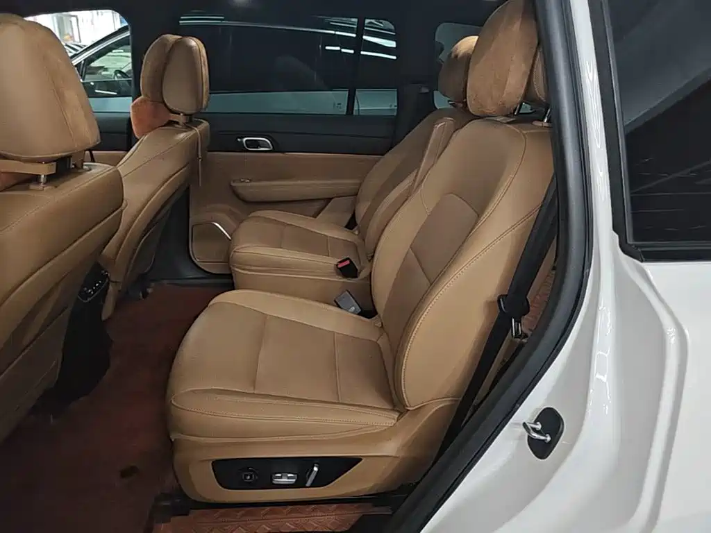 Li Auto Li ONE — миниатюра 17