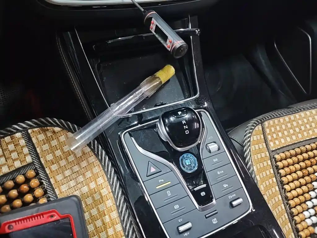 BYD MAX New Energy — миниатюра 14