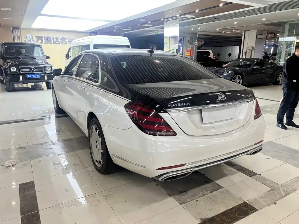 Mercedes-Benz S-Class — миниатюра 12