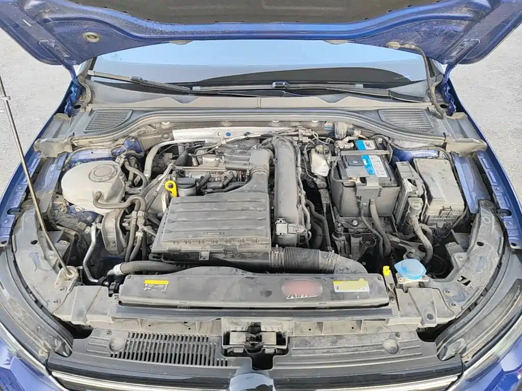 Volkswagen Golf — миниатюра 20