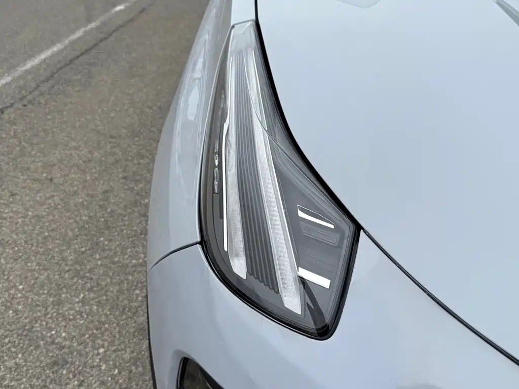Lynk & Co 01 - фото 6