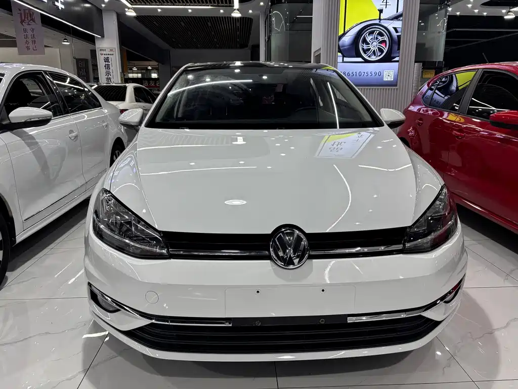 Volkswagen Golf — миниатюра 2