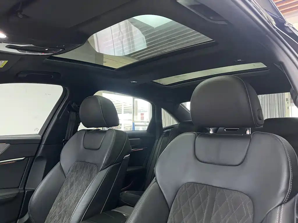 Audi A6L — миниатюра 14