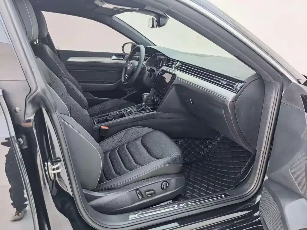 Volkswagen CC — миниатюра 6