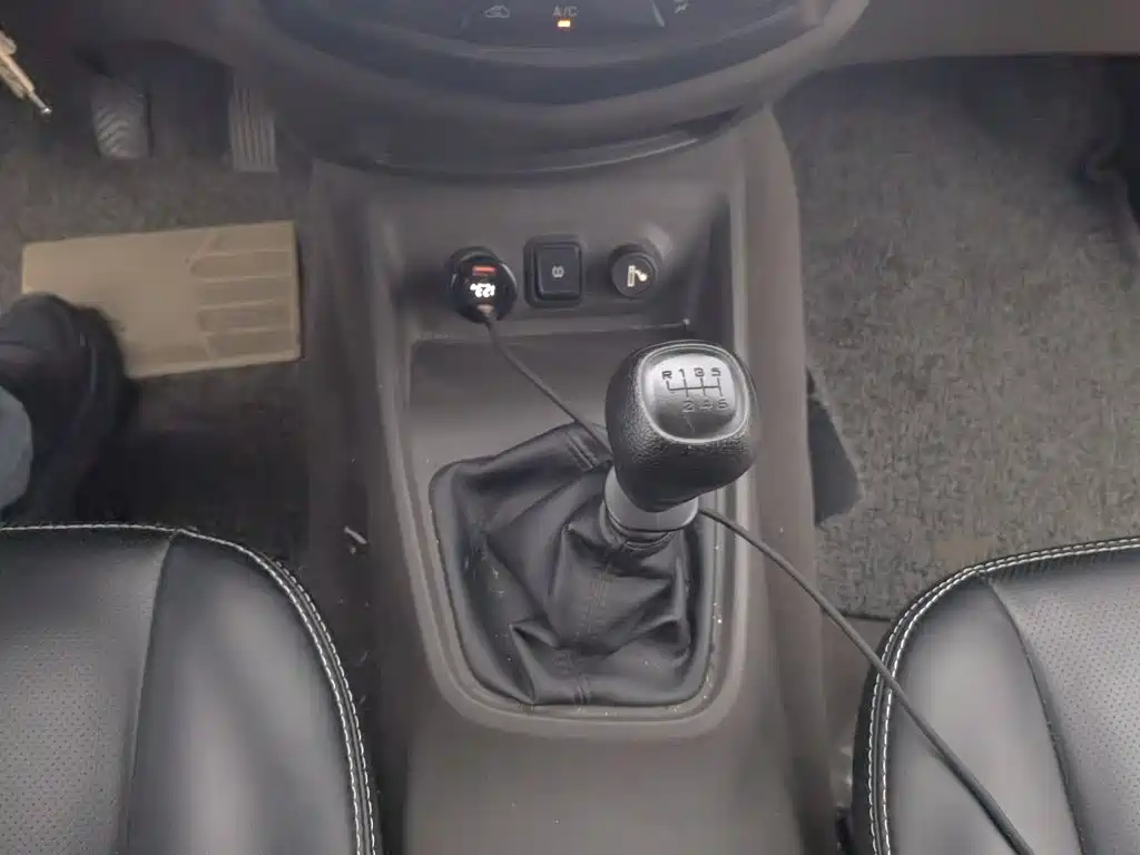 Wuling Hongguang — миниатюра 7