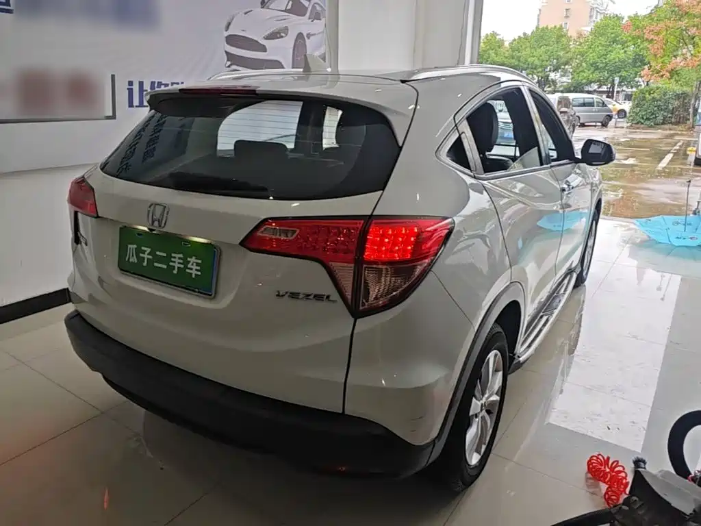 Honda Vezel — миниатюра 7