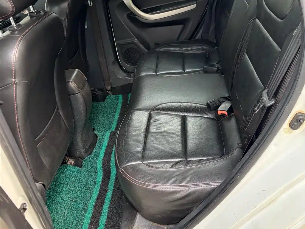 Changan CS35 2014 1.6L MT Luxury V