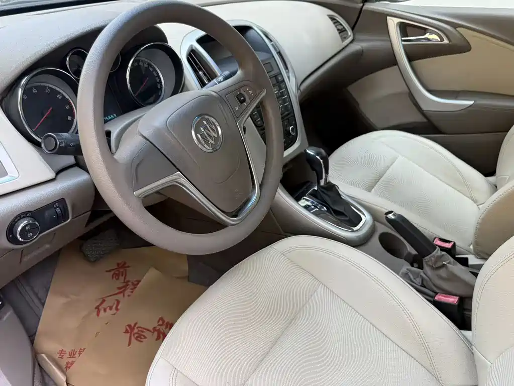 Buick Excelle 2013 GT 1.6L AT Fashion