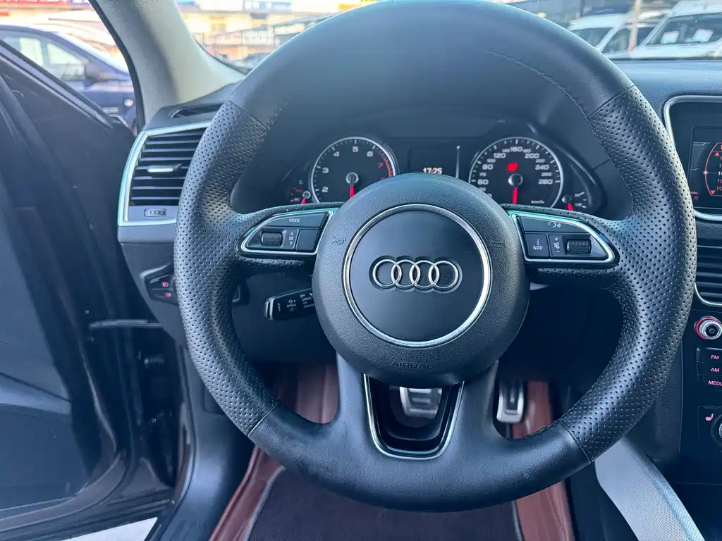 Audi Q5 — миниатюра 6