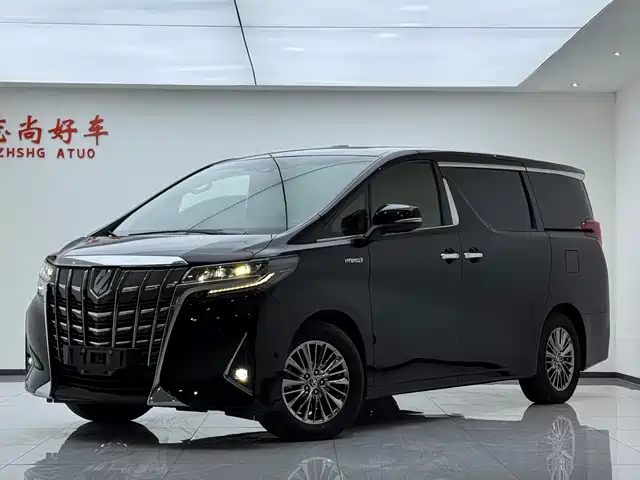 TOYOTA ELFA 2020