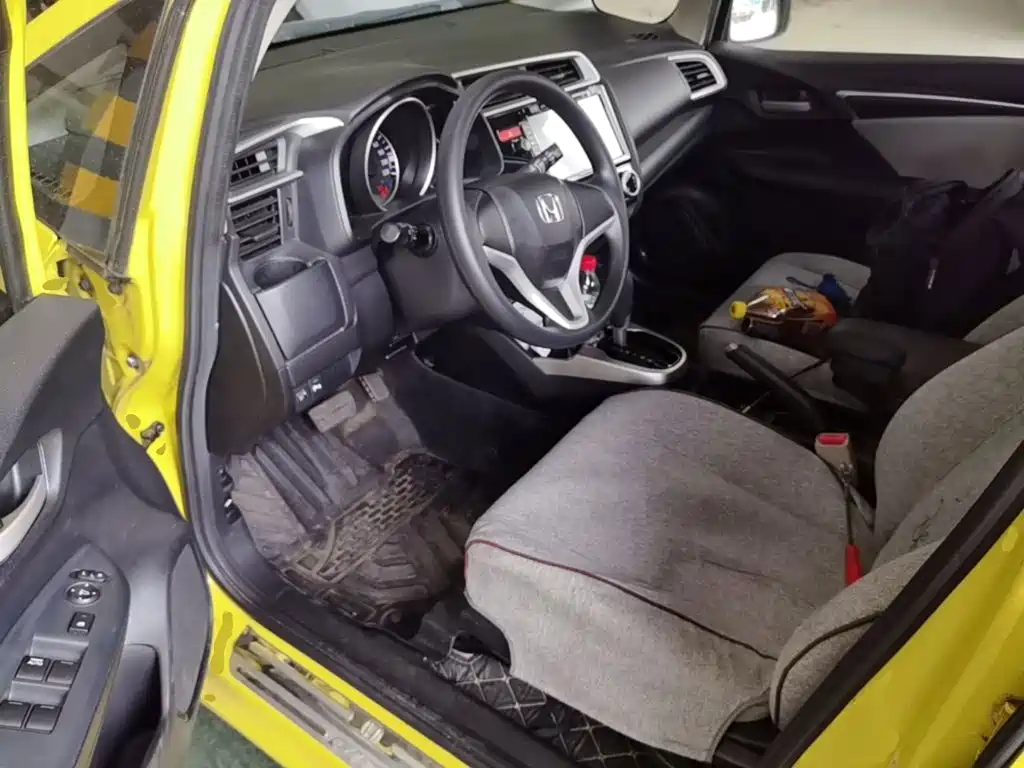 Honda Fit — миниатюра 15