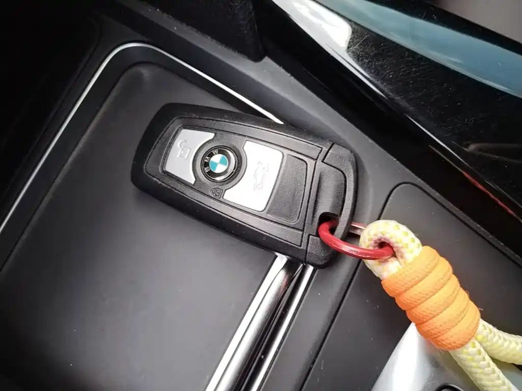 BMW 3 Series — миниатюра 9