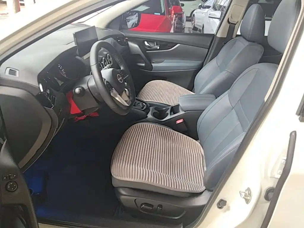 Nissan Qashqai — миниатюра 15