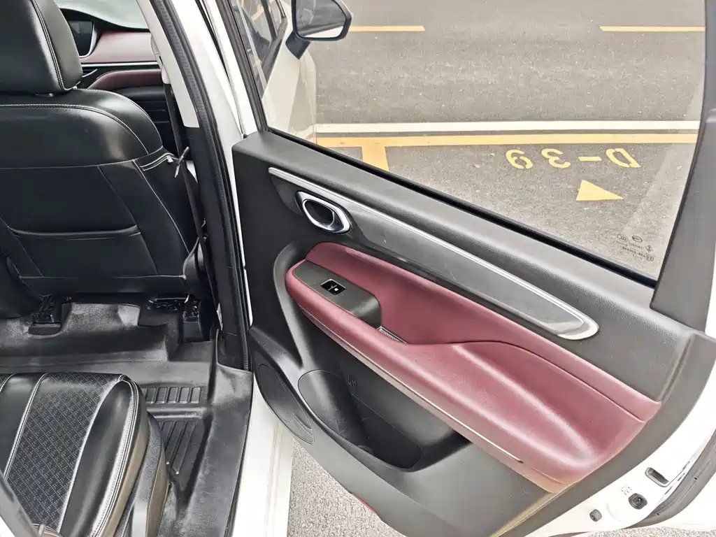 GAC Motor Trumpchi M6 — миниатюра 20
