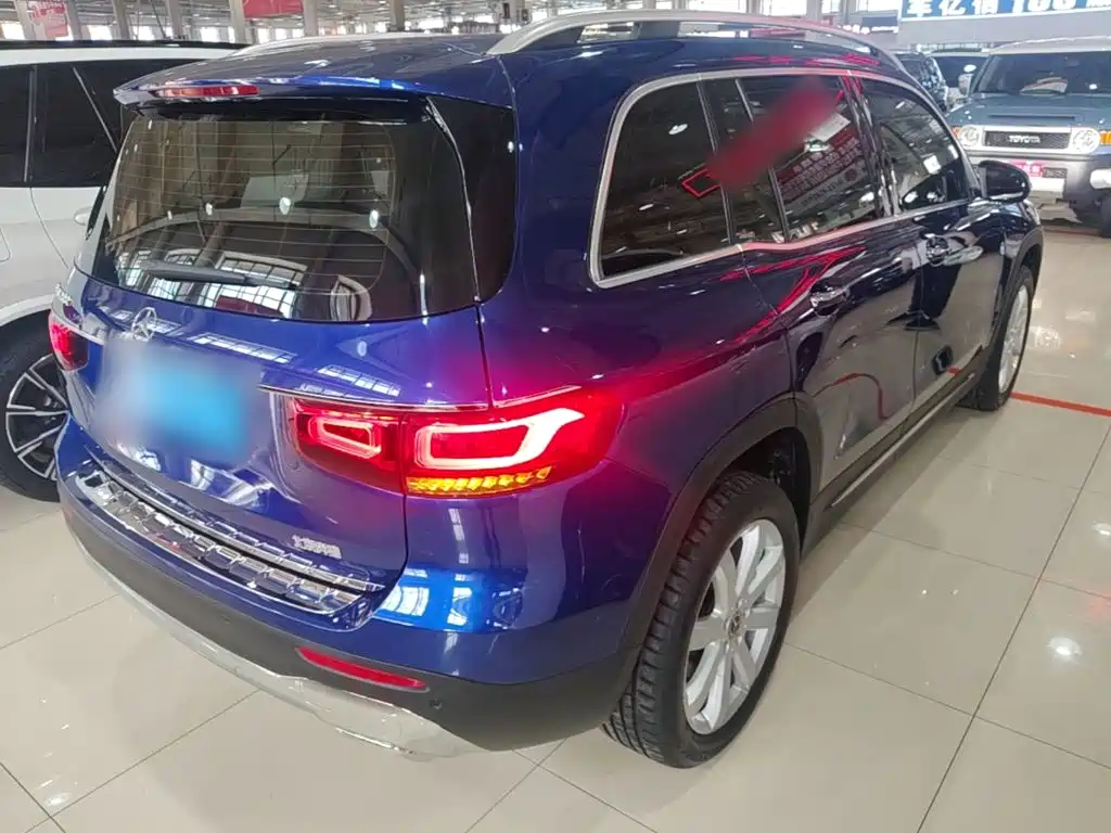 Mercedes-Benz GLB — миниатюра 7