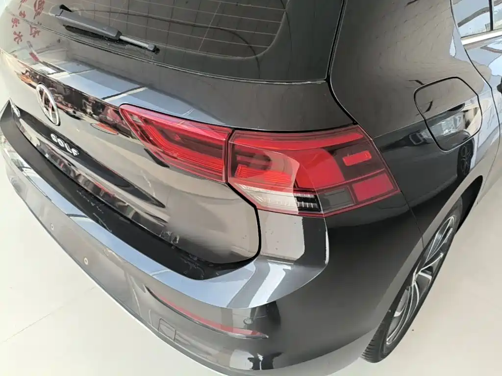 Volkswagen Golf — миниатюра 24