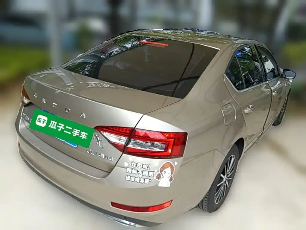 Skoda Octavia — миниатюра 12