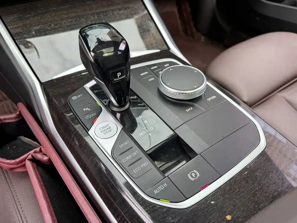 BMW 3 Series — миниатюра 9