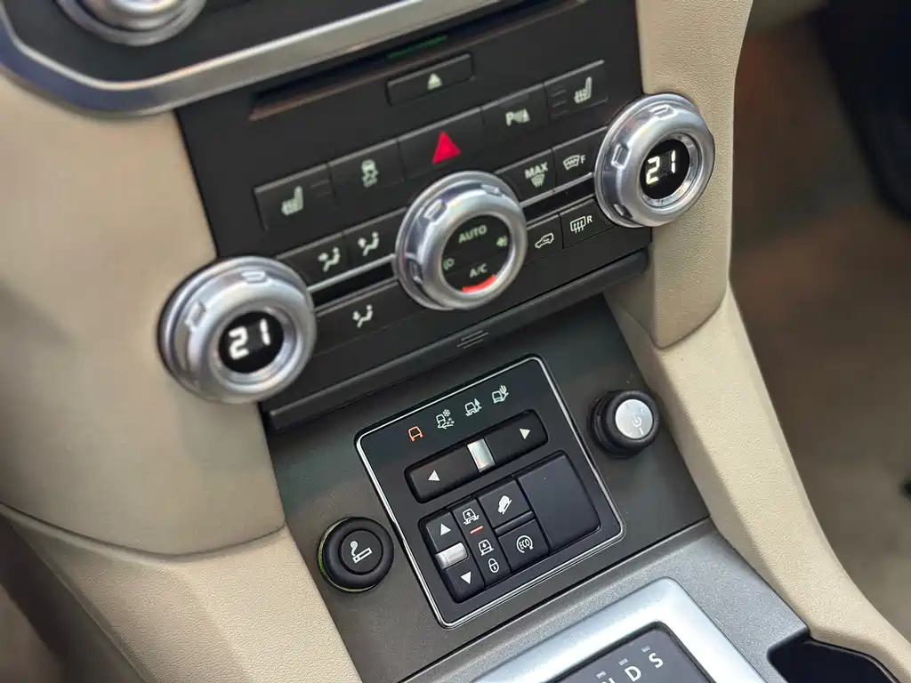 Land Rover Discovery — миниатюра 21
