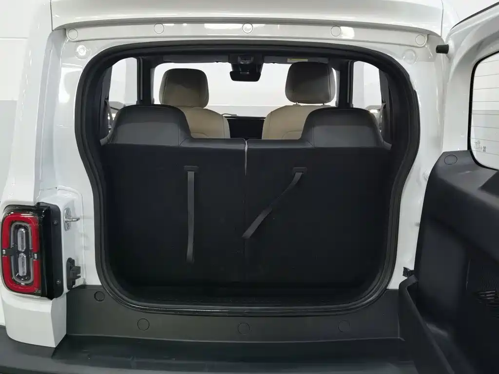 Baojun Yueye — миниатюра 16