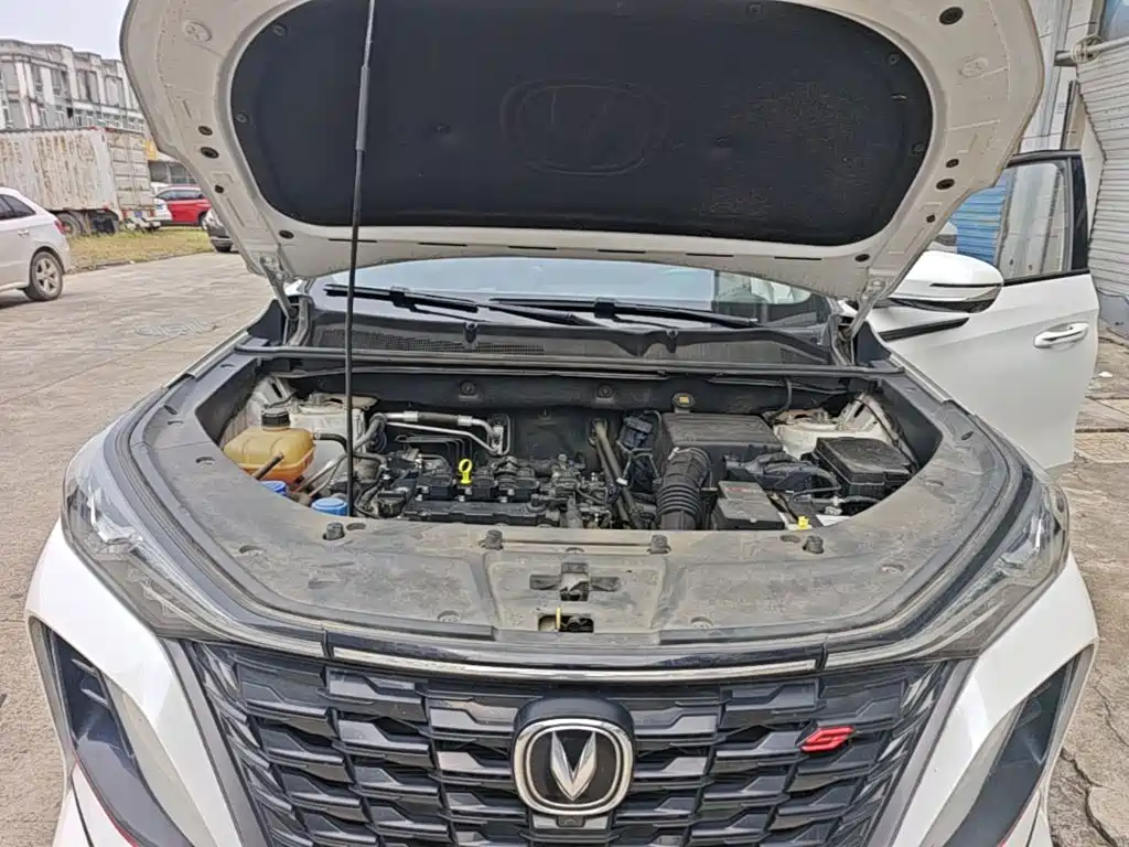 Changan Changan CS75PLUS — миниатюра 20
