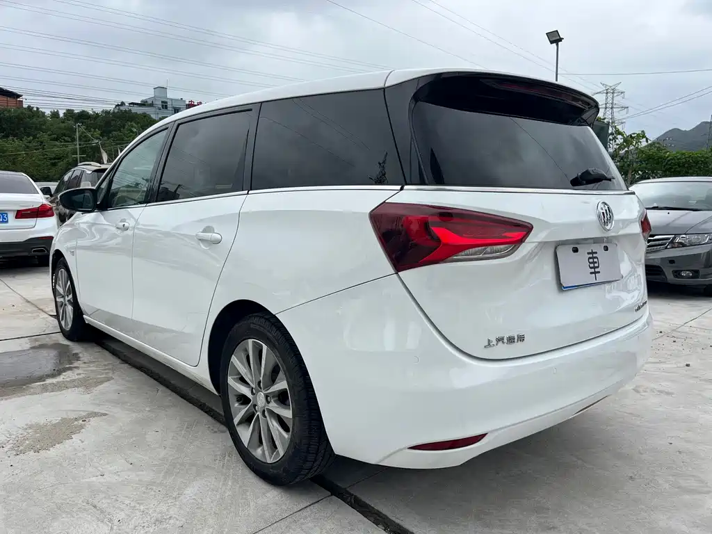 Buick GL6 — миниатюра 7
