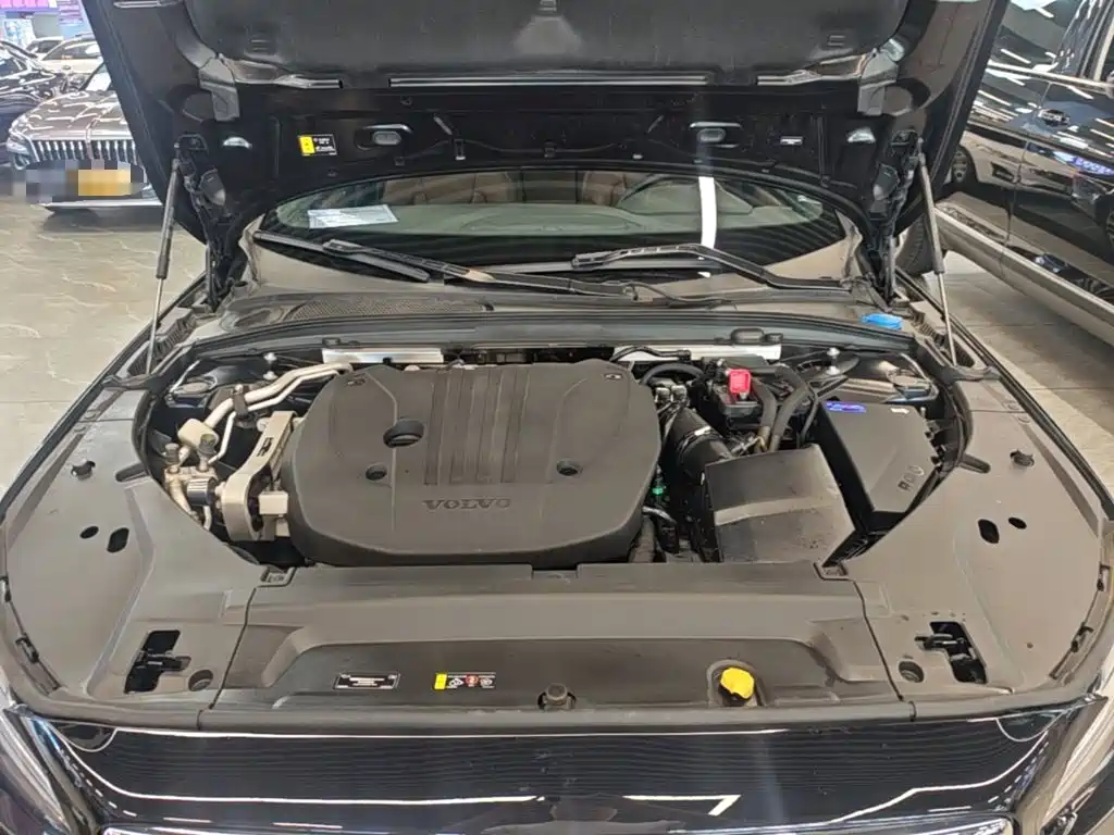Volvo S90 — миниатюра 20