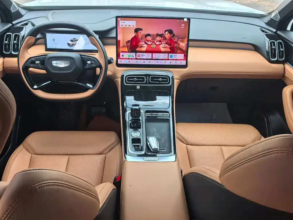 Geely Boyue L — миниатюра 6