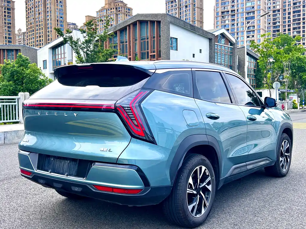 Geely Boyue L — миниатюра 6