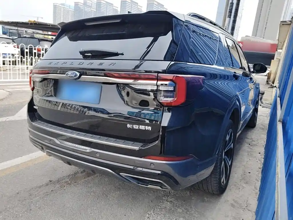 Ford Explorer — миниатюра 7