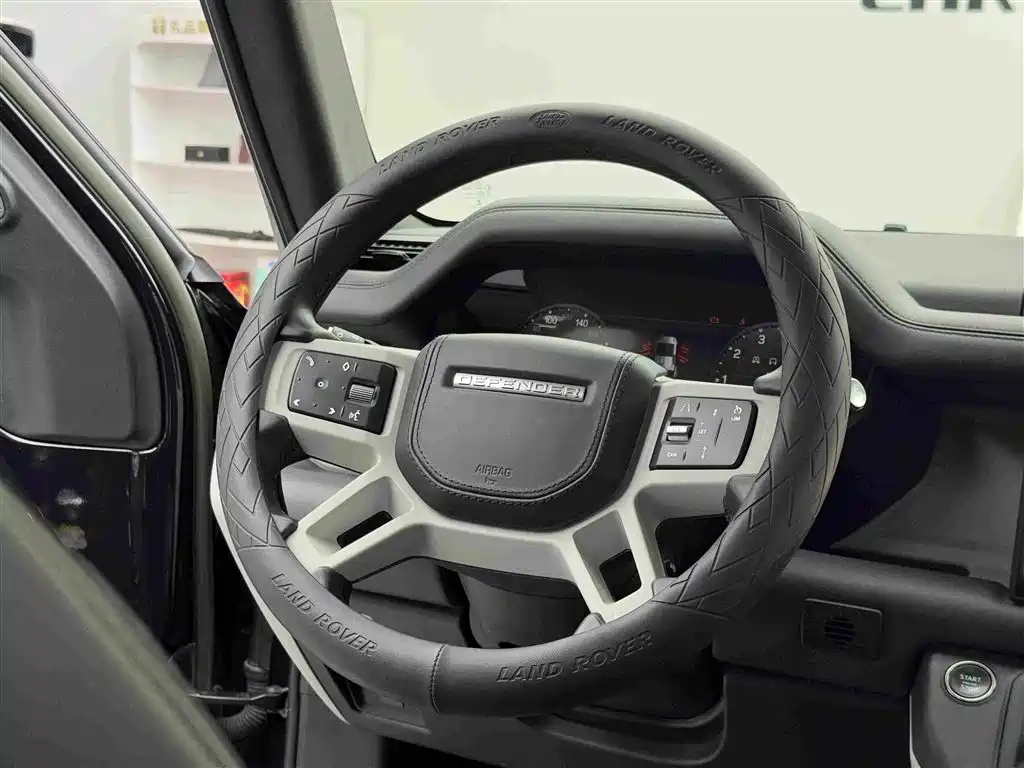 Land Rover Defender — миниатюра 14