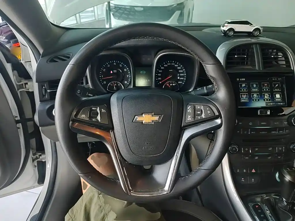 Chevrolet Malibu — миниатюра 11