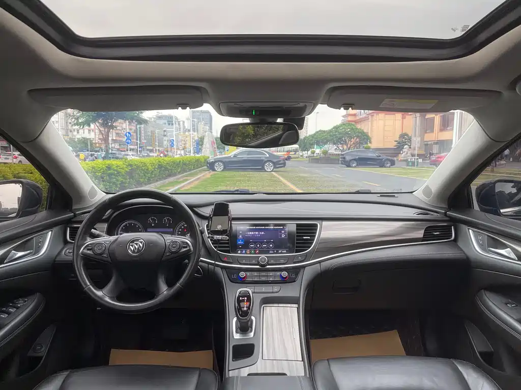 Buick LaCrosse — миниатюра 14