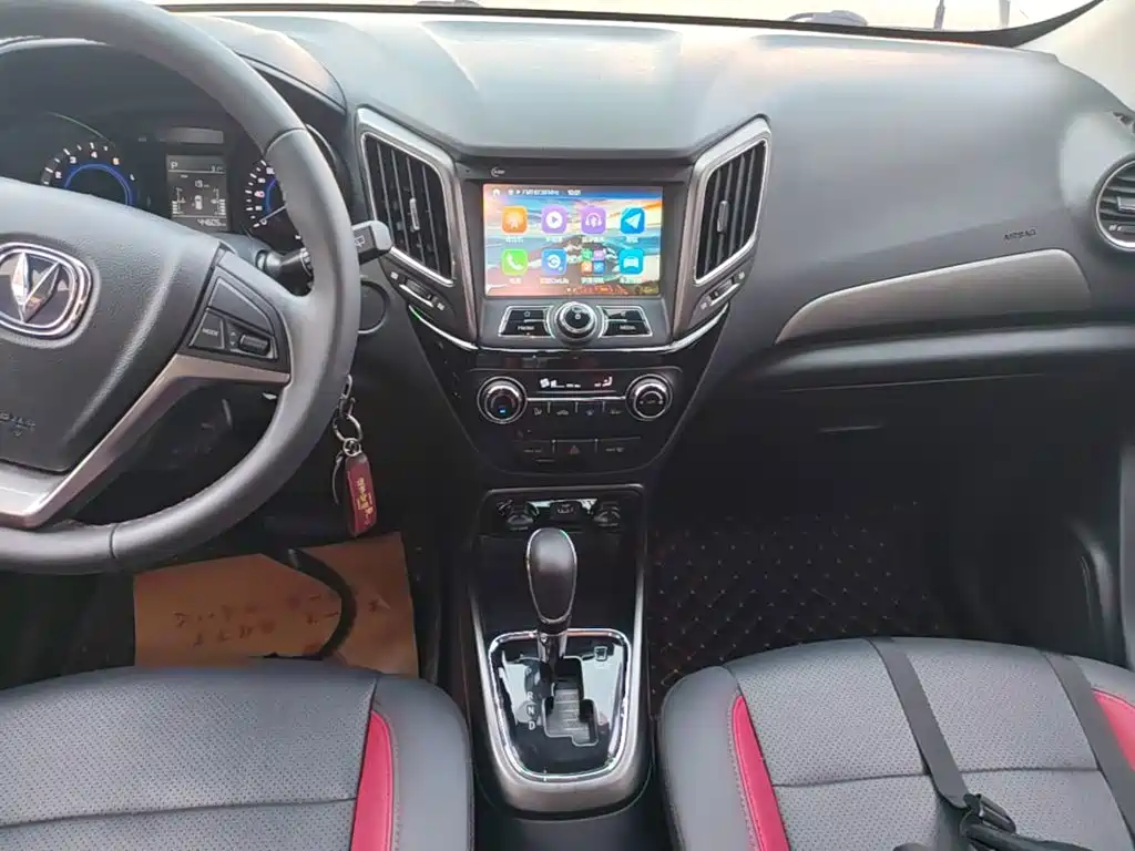 Changan CS15 — миниатюра 13