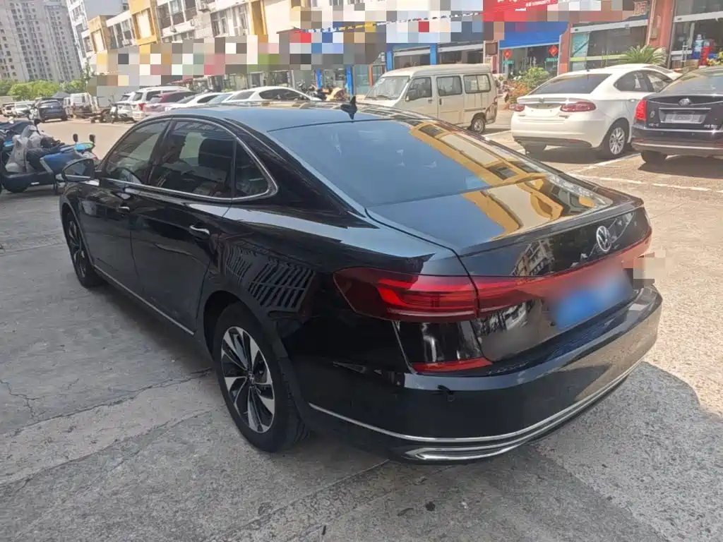 Volkswagen Passat — миниатюра 5