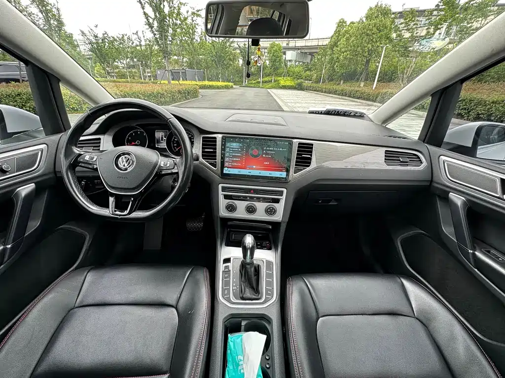 Volkswagen Golf Sportsvan — миниатюра 8