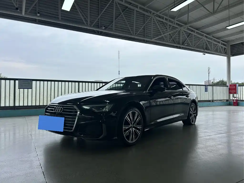 Купить Audi A6L