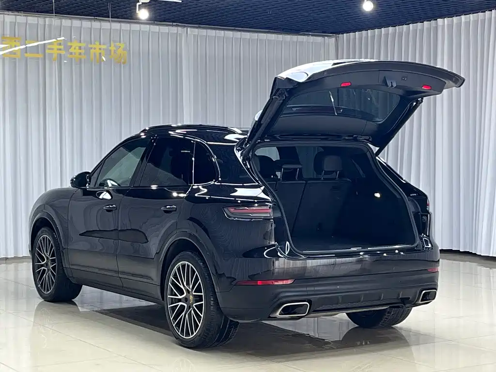 Porsche Cayenne 2019 Cayenne 3.0T