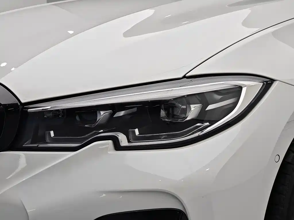 BMW 3 Series 3 2021 325i M Sport