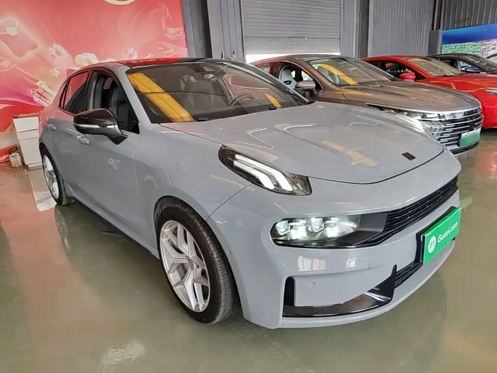Lynk & Co 03 — миниатюра 4