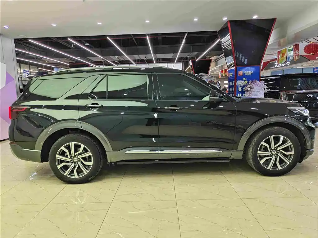 Ford Explorer — миниатюра 13