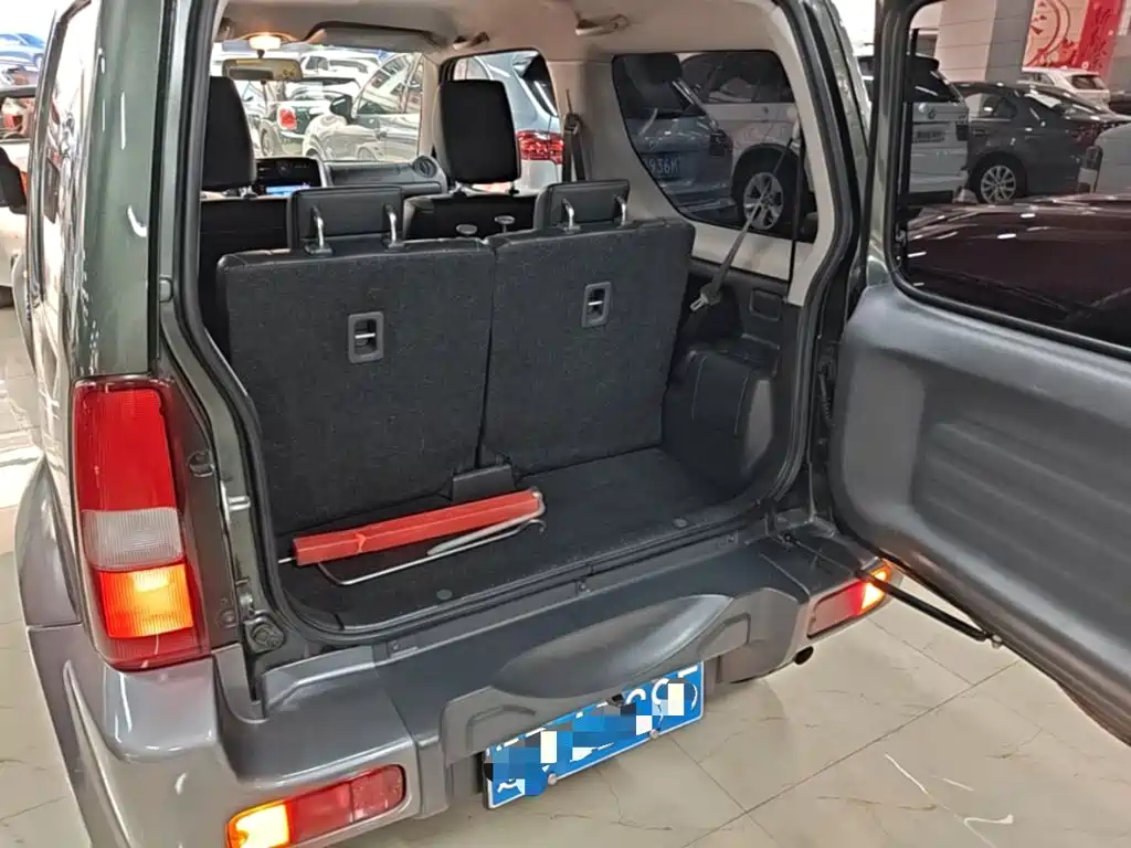 Suzuki Jimny — миниатюра 19