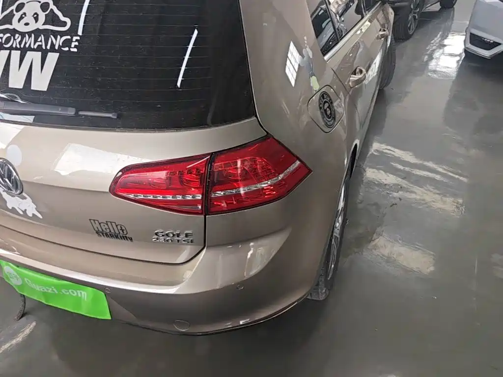 Volkswagen Golf — миниатюра 8