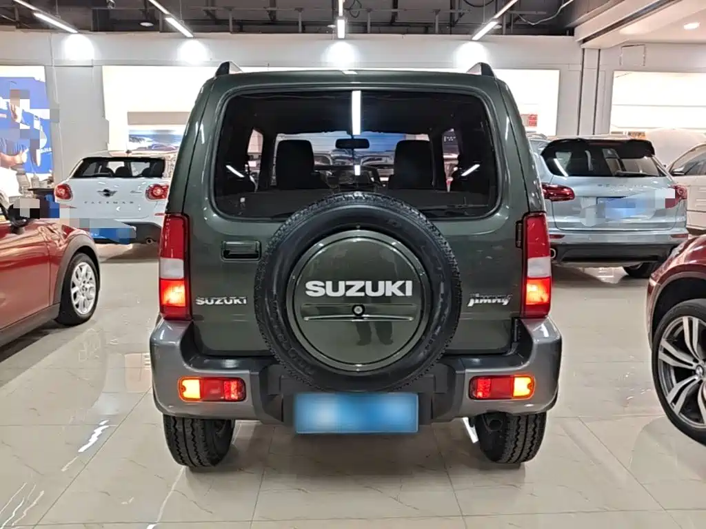 Suzuki Jimny — миниатюра 6