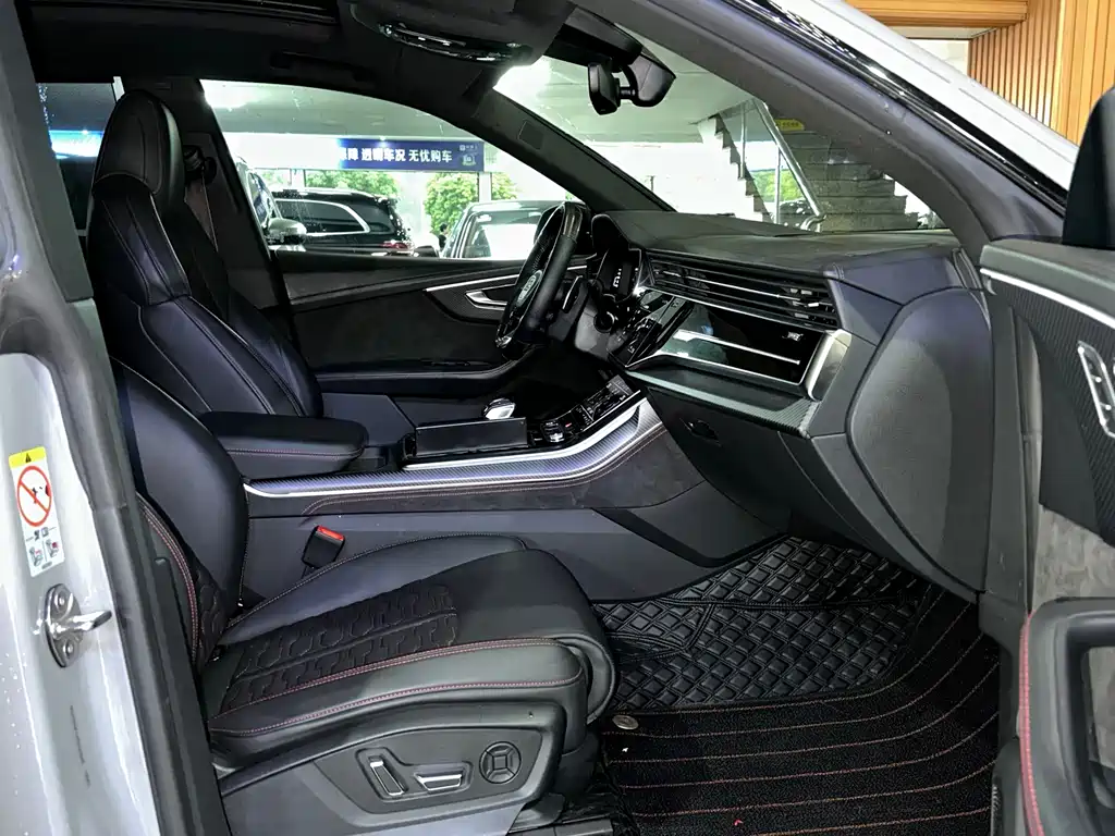 Audi RS Q8 — миниатюра 8